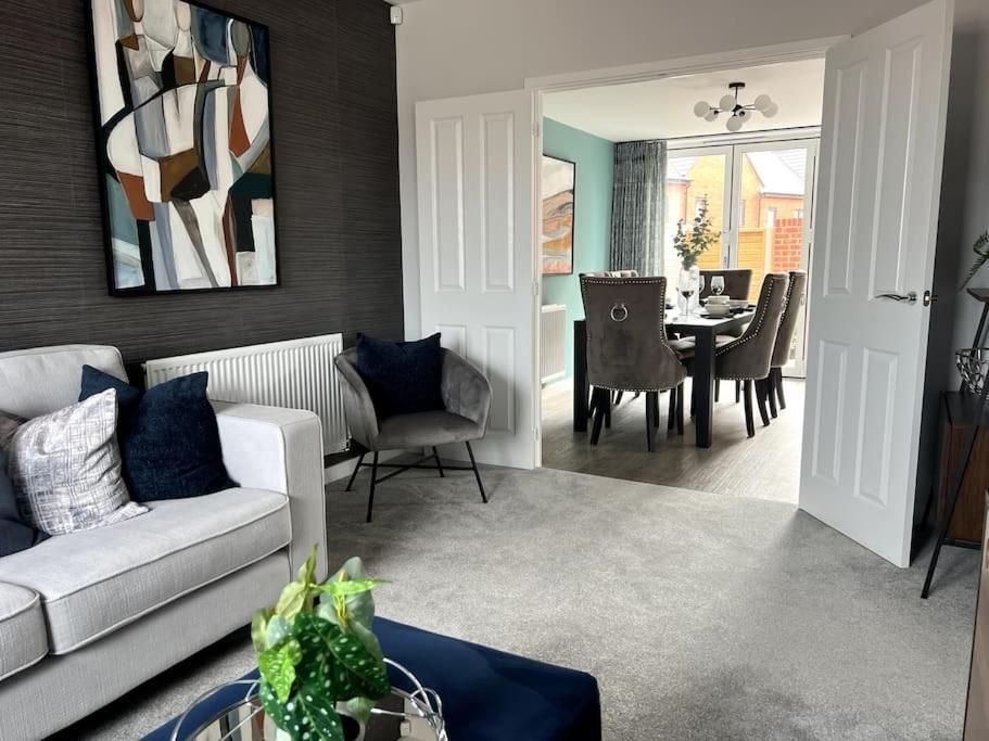 Waterside House Villa Leicester Luaran gambar