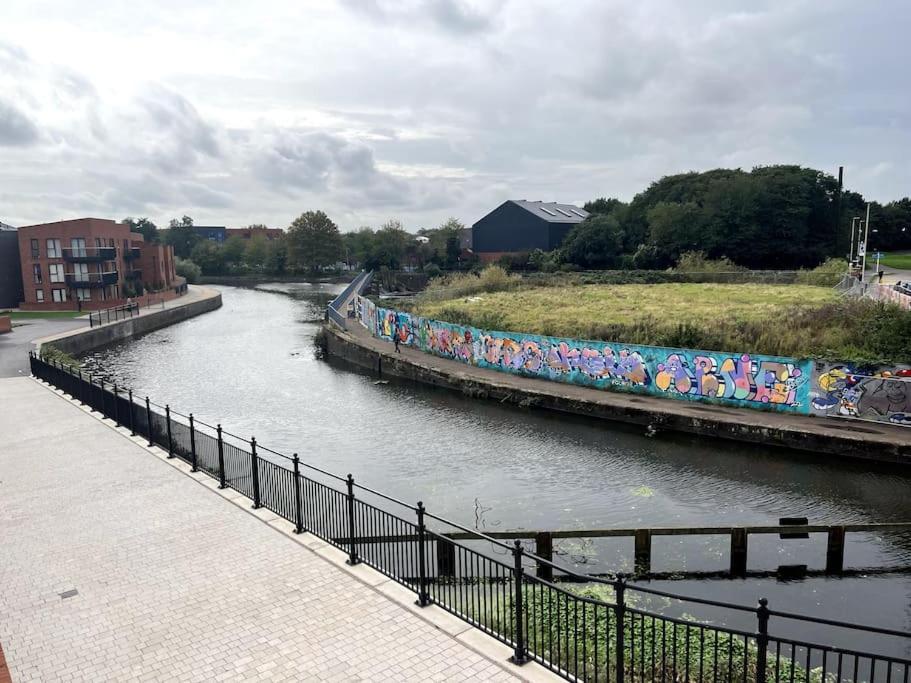 Waterside House Villa Leicester Luaran gambar