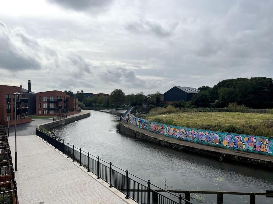 Waterside House Villa Leicester Luaran gambar